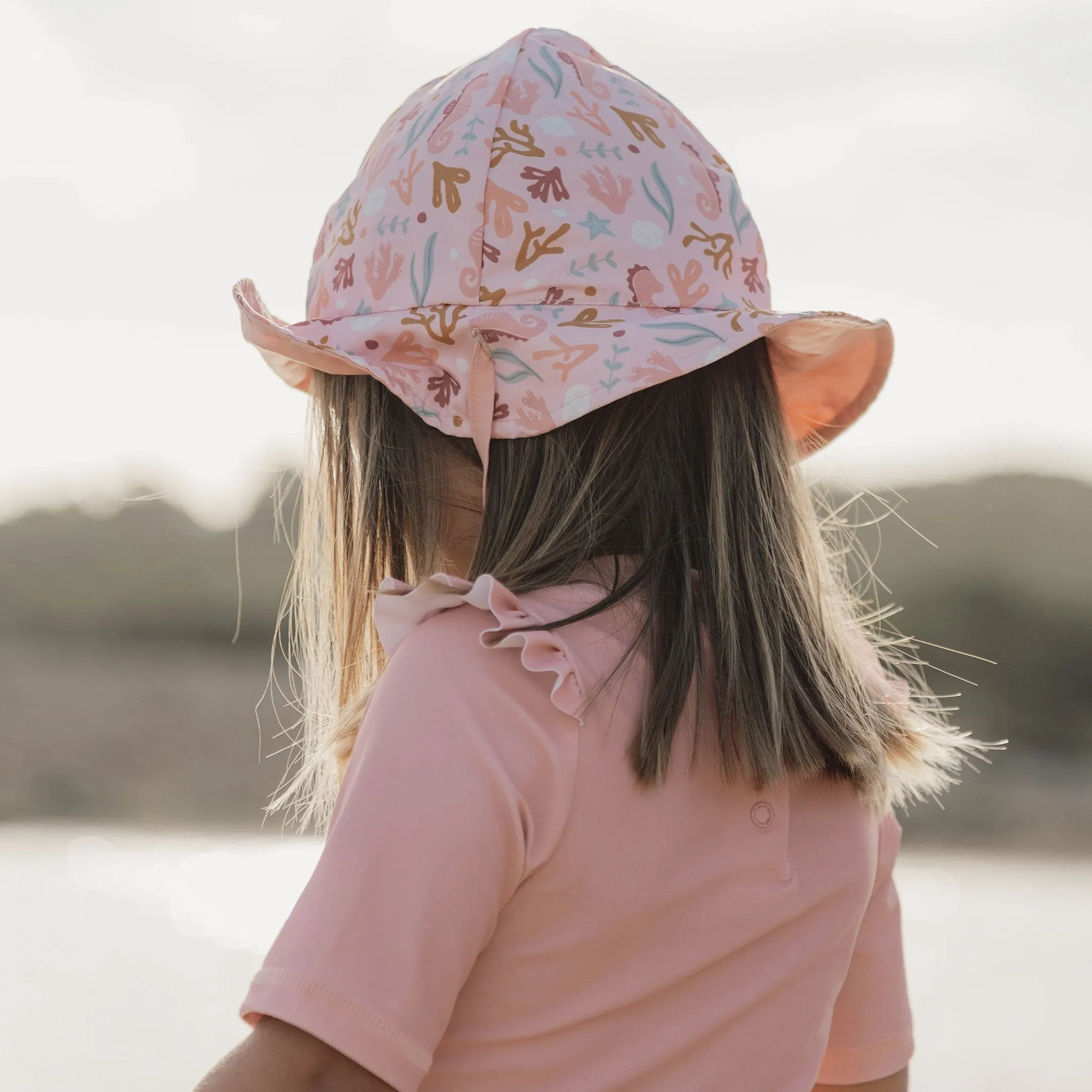 Little Dutch Reversible Sun Hat - Pink Starfish & Ocean Dreams