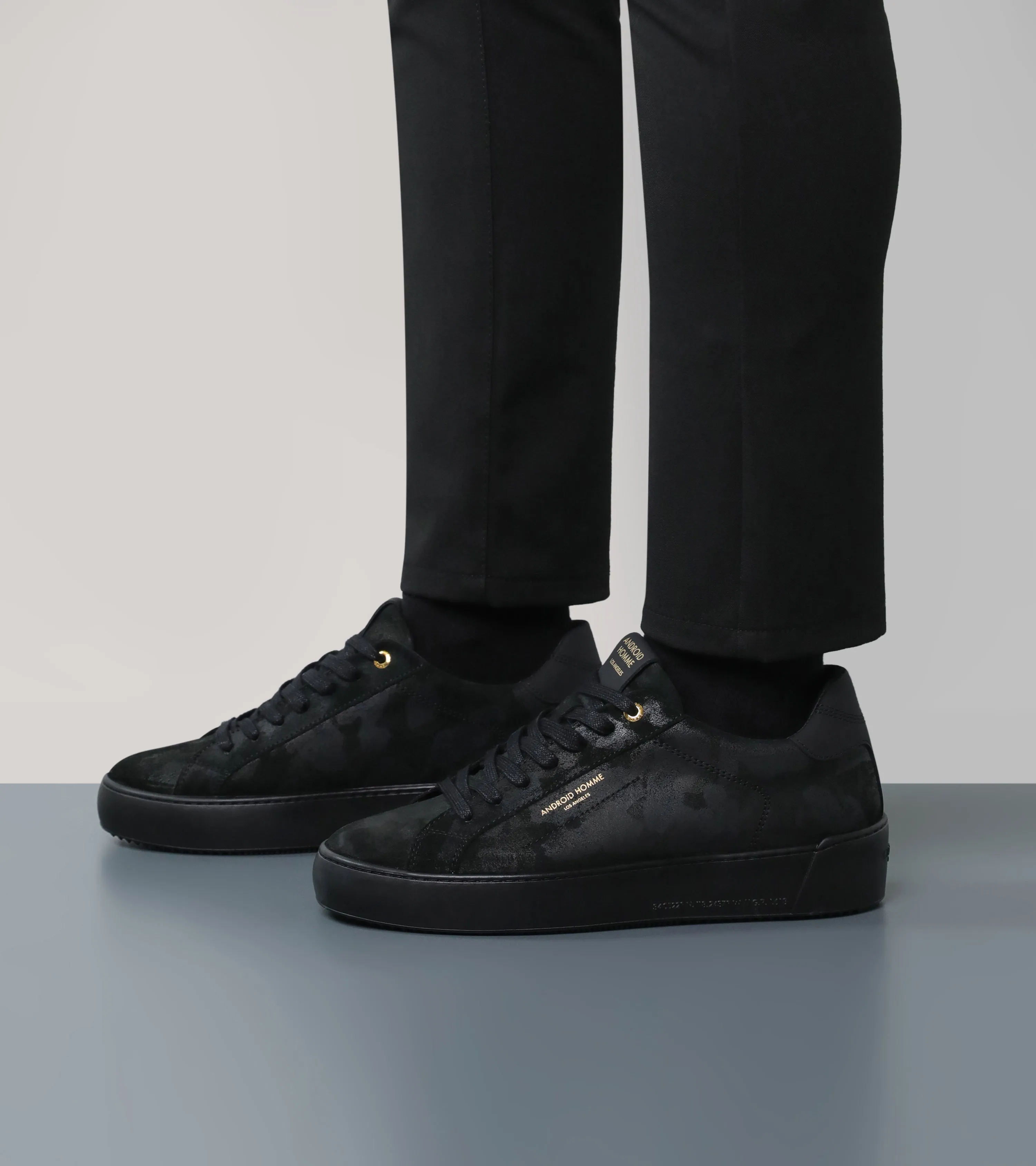 Zuma | Black Suede Camo AHP231-35